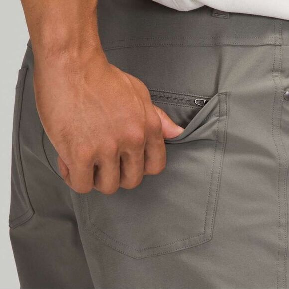 Lululemon MENS ABC Slim-Fit Warpstreme - Picture 3 of 12